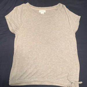Liz Claiborne Gray Weekend tee